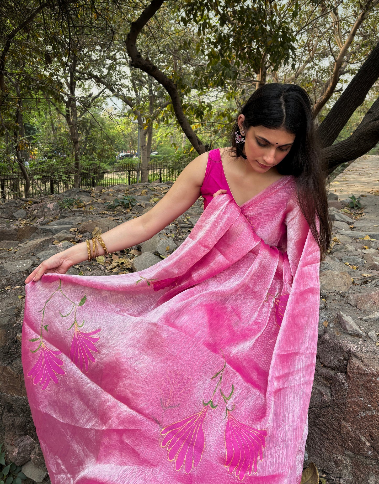 Malook Pink Shiny Crepe Hand-painted Saree
