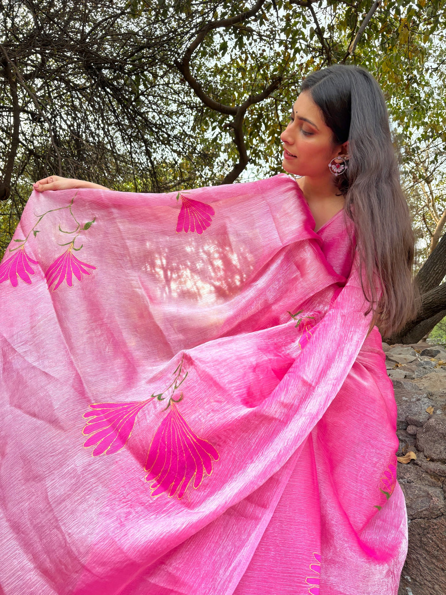 Malook Pink Shiny Crepe Hand-painted Saree